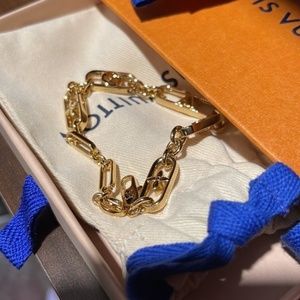 LV bracelet